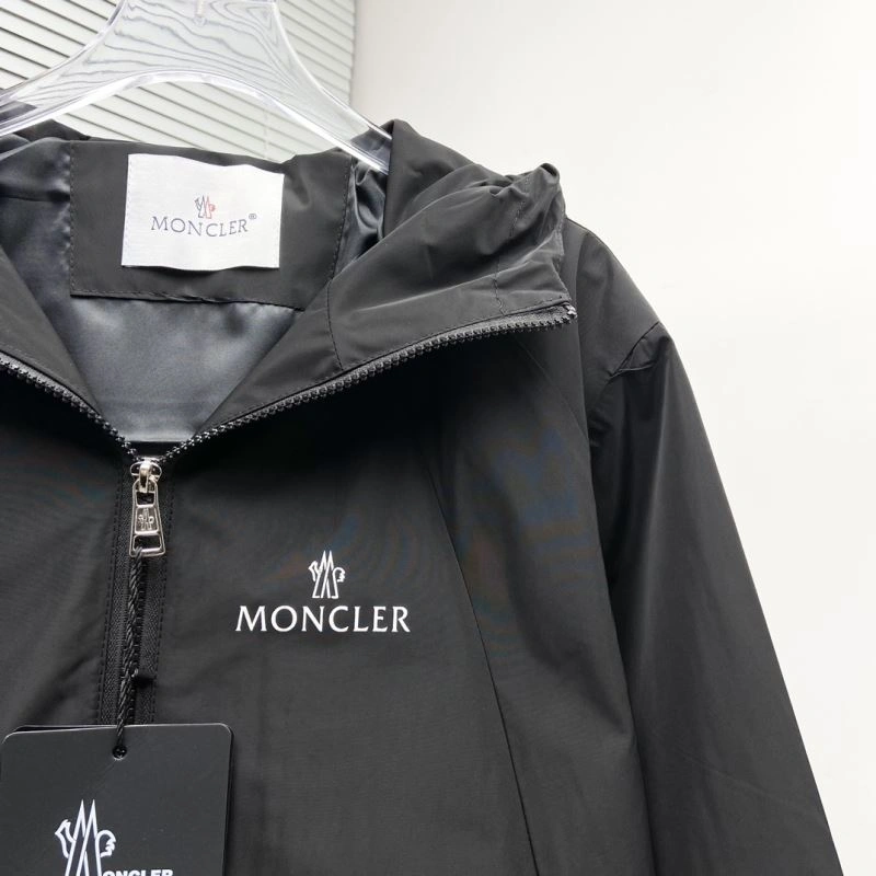 WeatherProof Moncler Outwear 142444