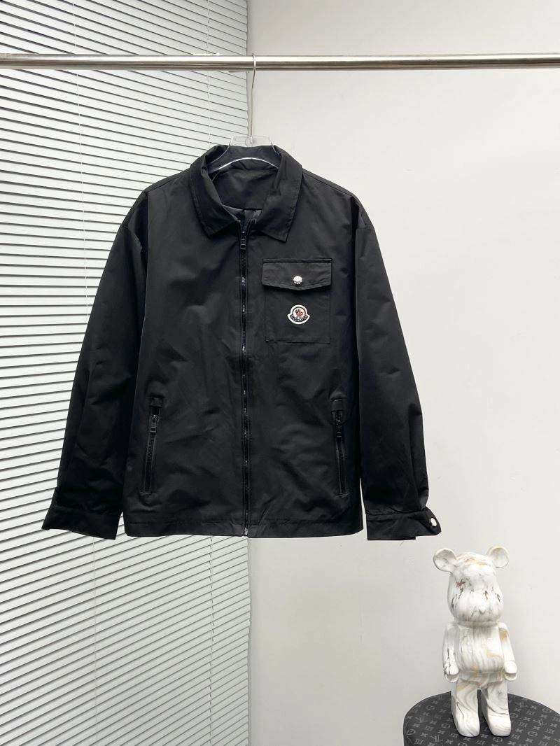 Moncler Outwear Durable 142385