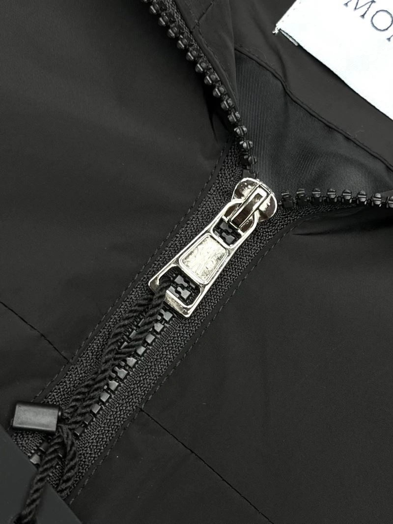 Moncler Outwear Affordable 142381