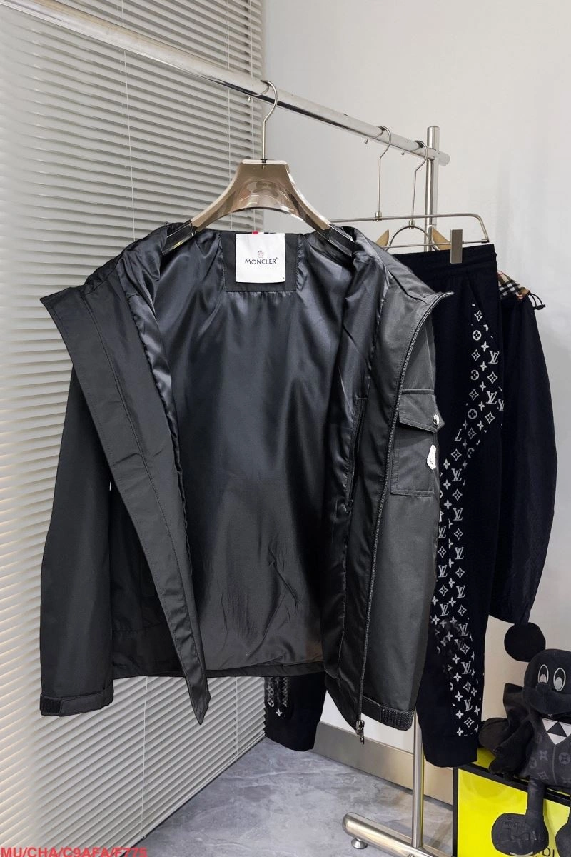 Moncler Outwear Original 142192