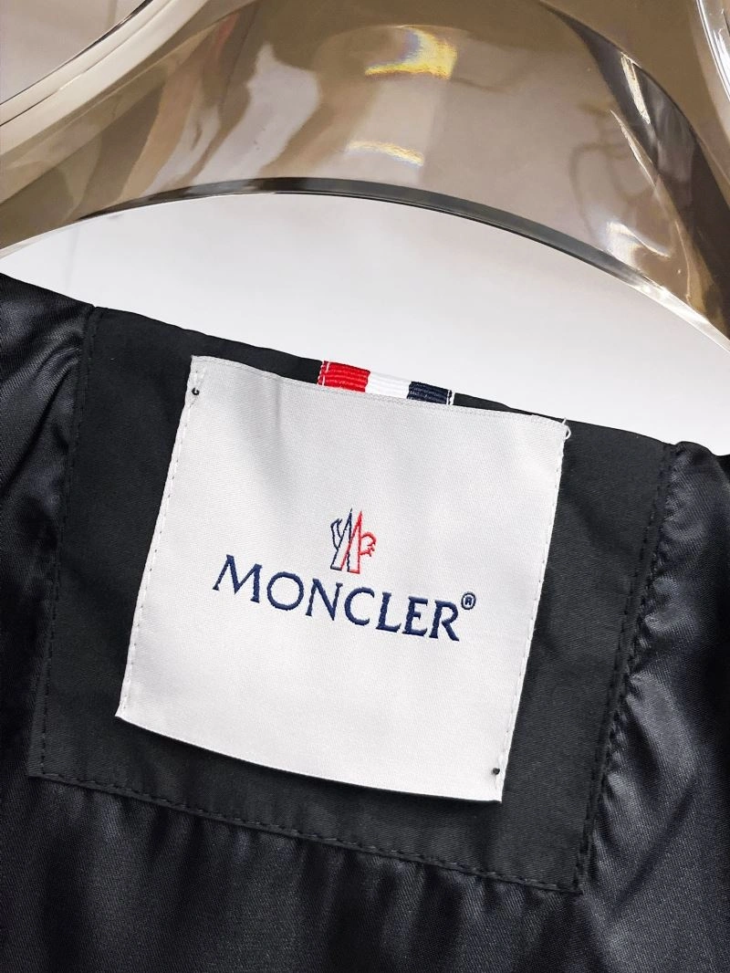 Moncler Outwear Original 142192