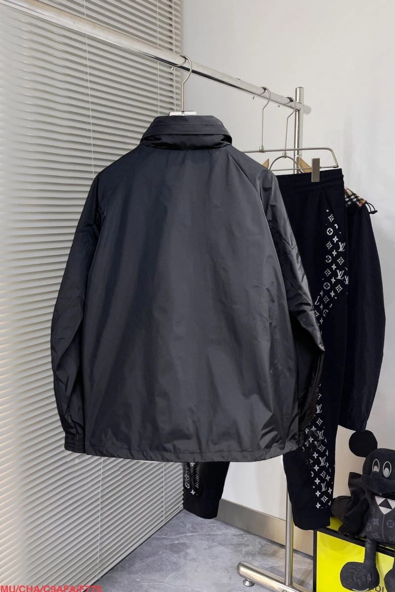 Moncler Outwear MultiPurpose 142152