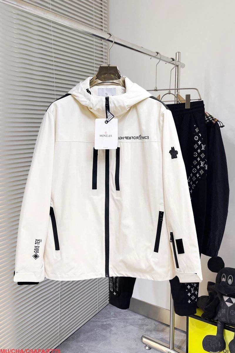 Moncler Outwear Functional 142149