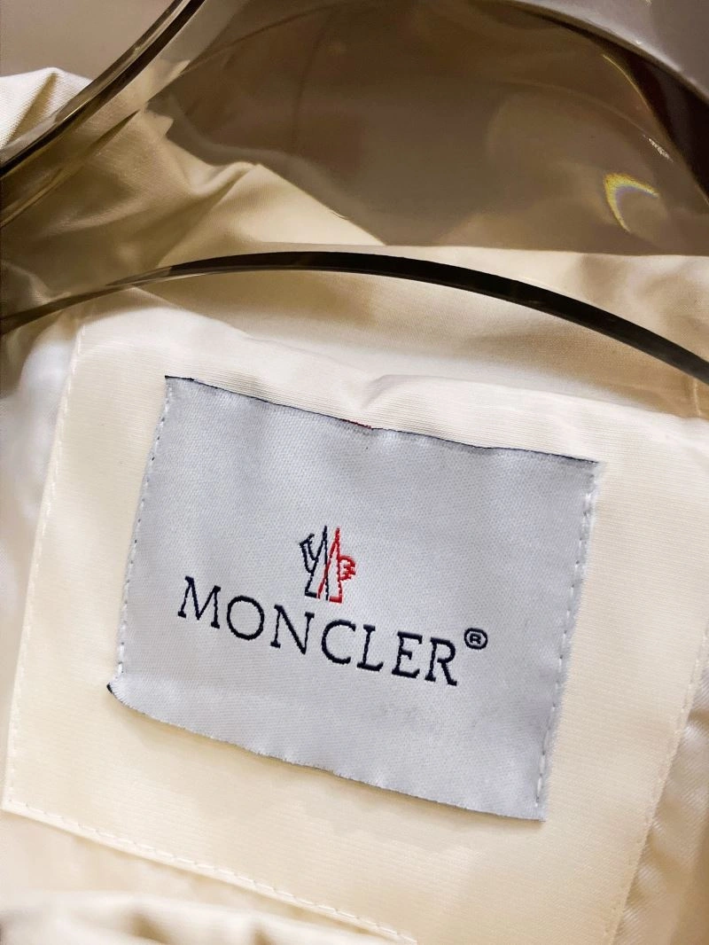 Moncler Outwear Functional 142149