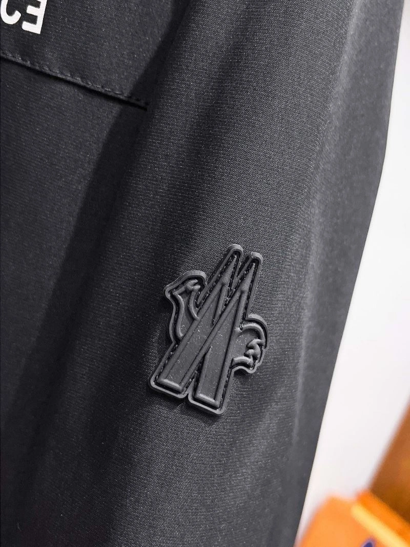 Moncler Outwear UrbanChic 142150