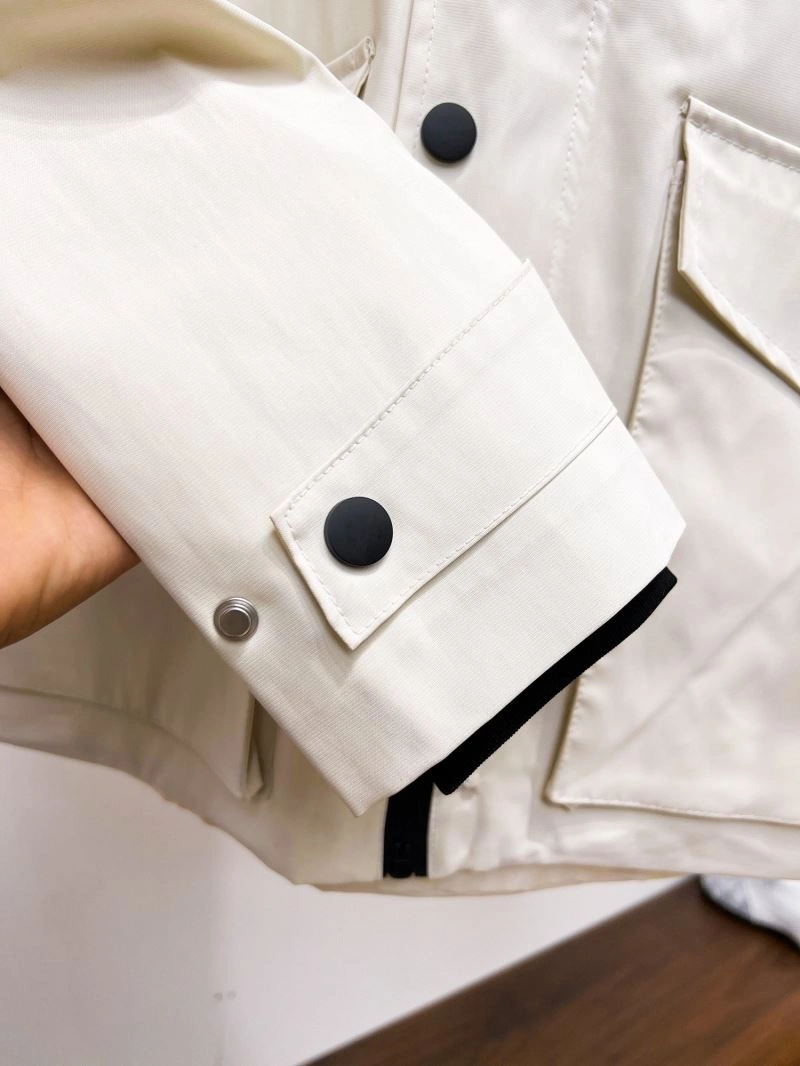 DailyWear Moncler Outwear 142140