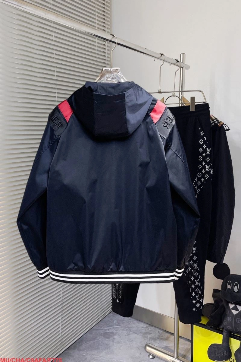 Moncler Outwear AllSeason 142151
