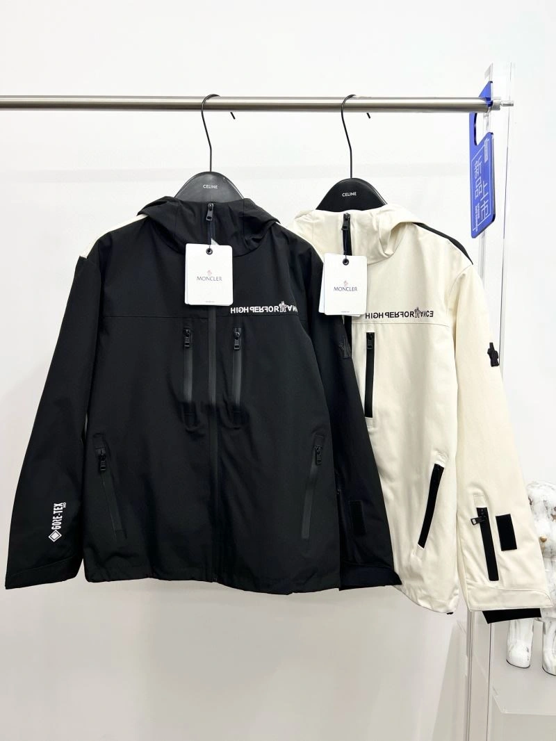 Lightweight Moncler Outwear 142135