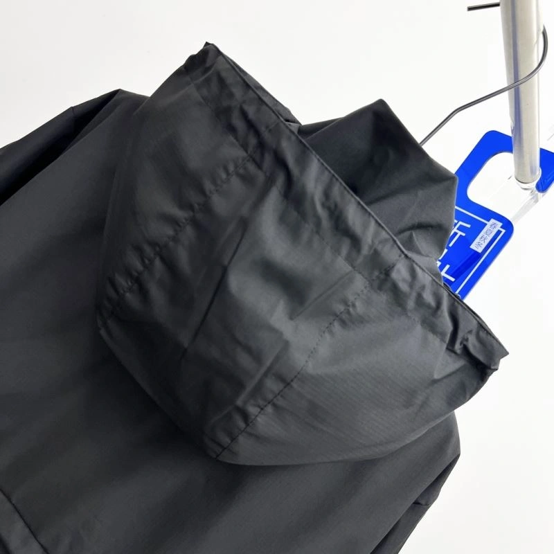 Moncler Outwear Trendy 142134