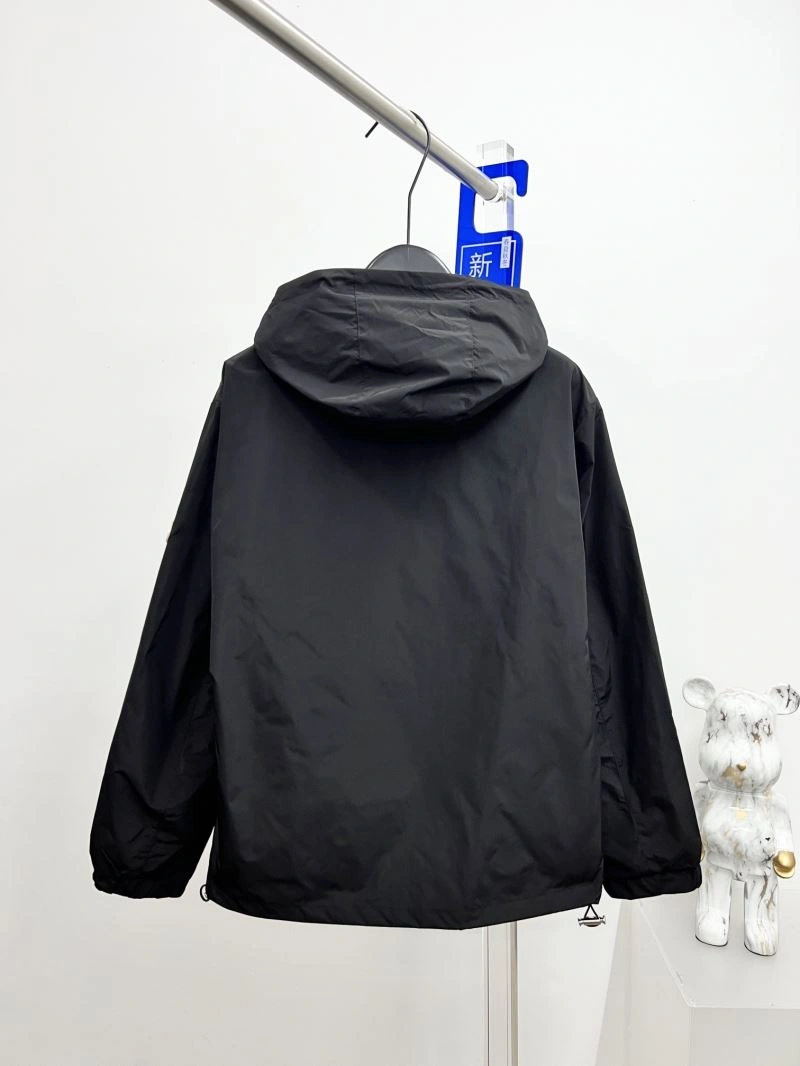 Moncler Outwear Comfortable 142191