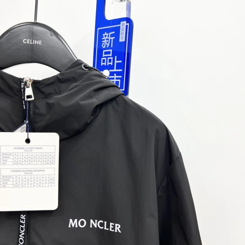 Moncler Outwear Comfortable 142191