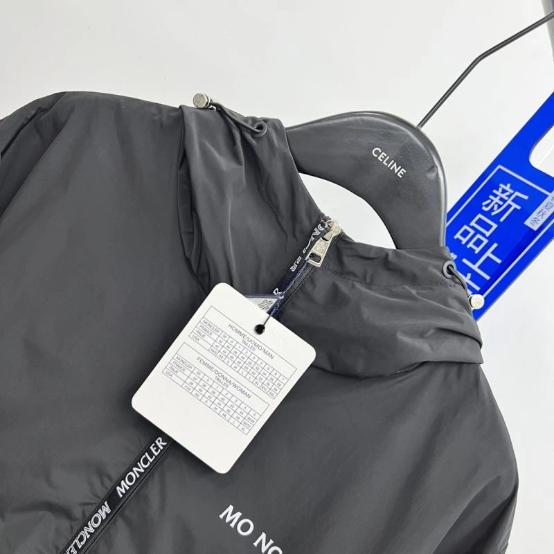 Moncler Outwear Comfortable 142191
