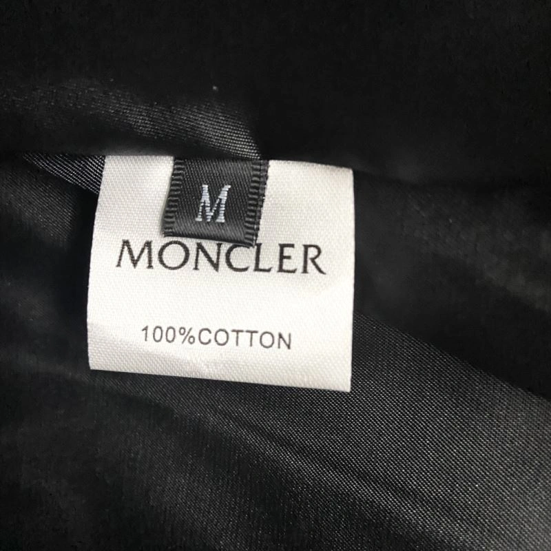 Youthful Moncler Outwear 142128