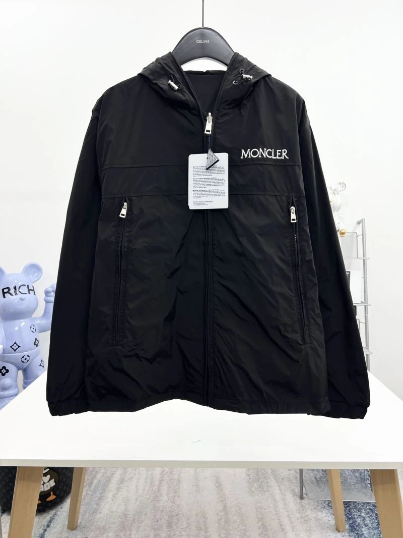 Moncler Outwear GoAnywhere 142117