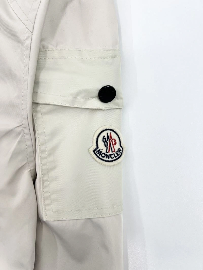 Moncler Outwear MoistureWicking 142125