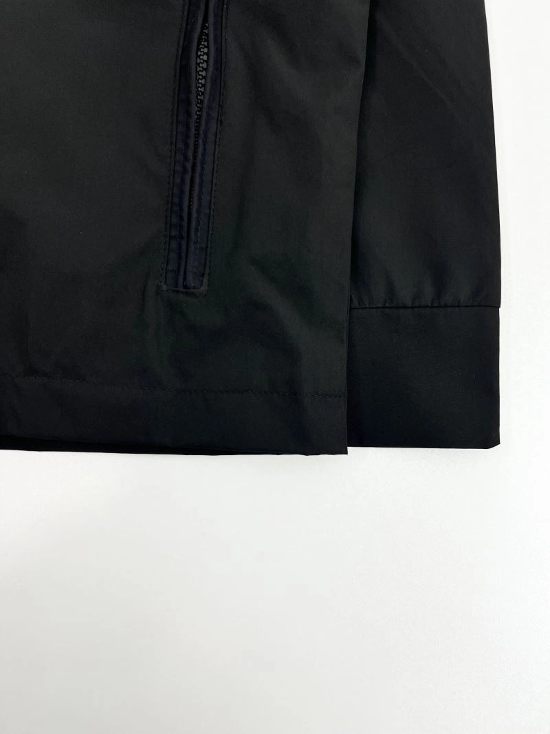 Moncler Outwear Contemporary 142122