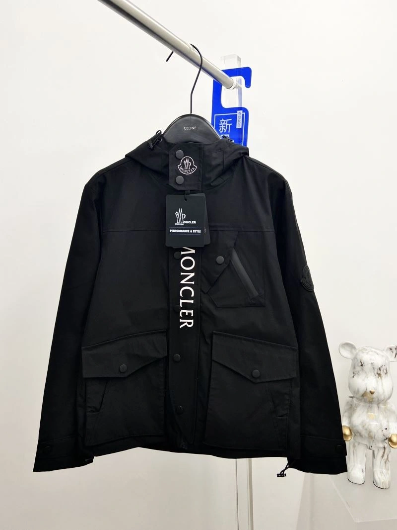 Moncler Outwear MultiPurpose 142116
