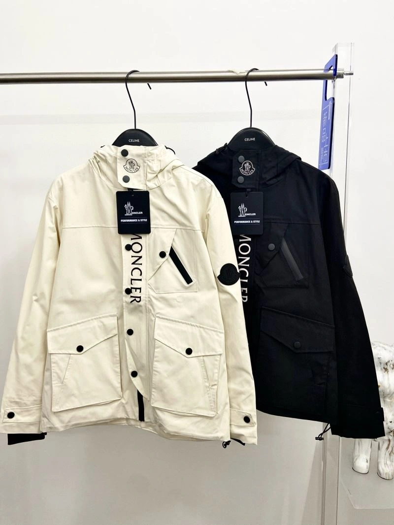 Moncler Outwear MultiPurpose 142116
