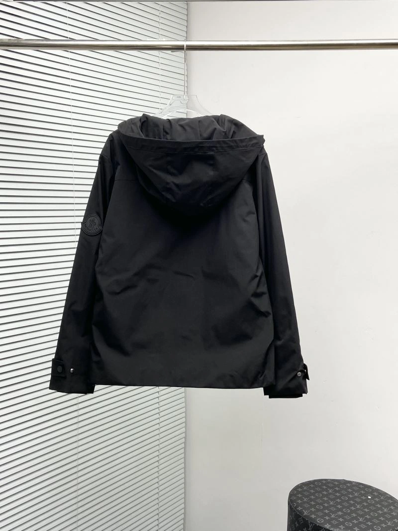 Attractive Moncler Outwear 142115