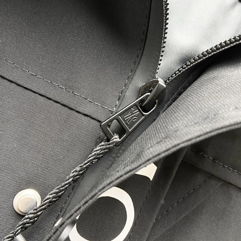 Attractive Moncler Outwear 142115