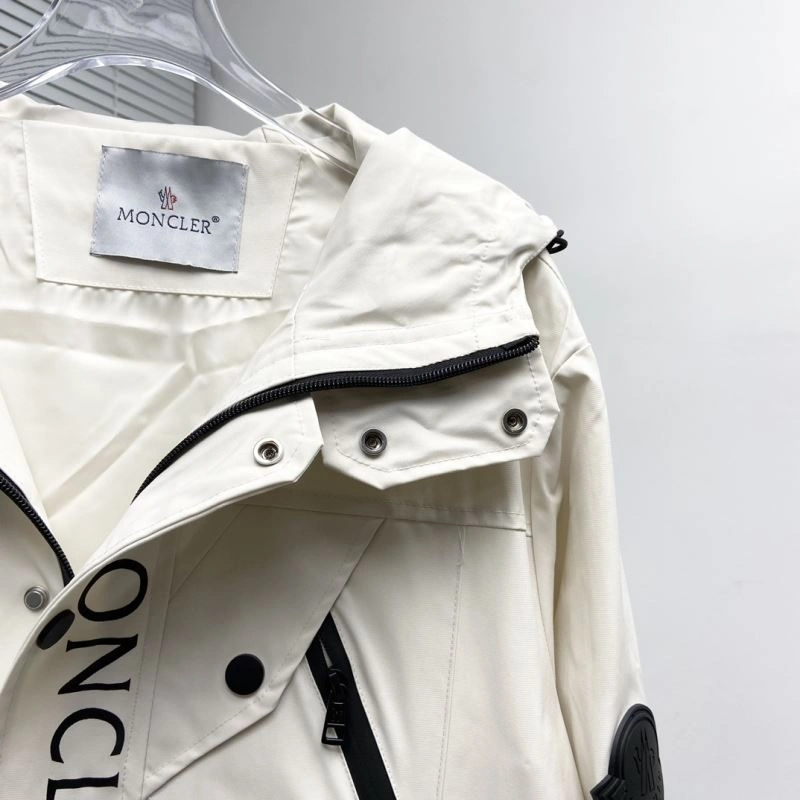 FreshLook Moncler Outwear 142124