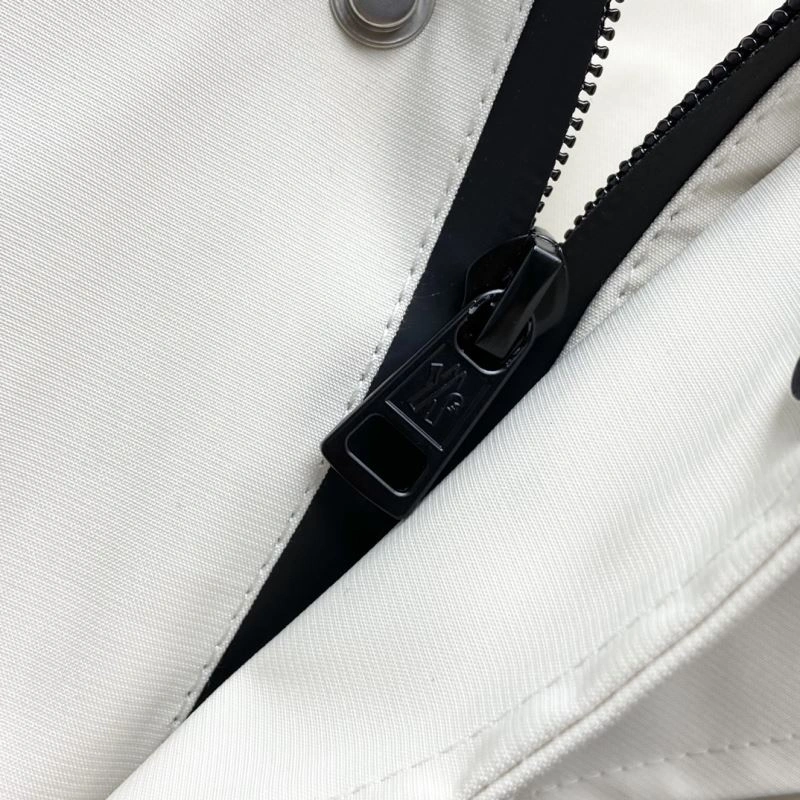 FreshLook Moncler Outwear 142124