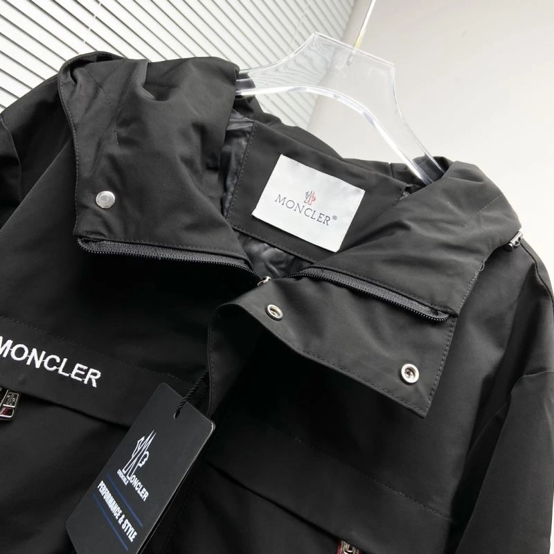 Moncler Outwear ModernLook 142114