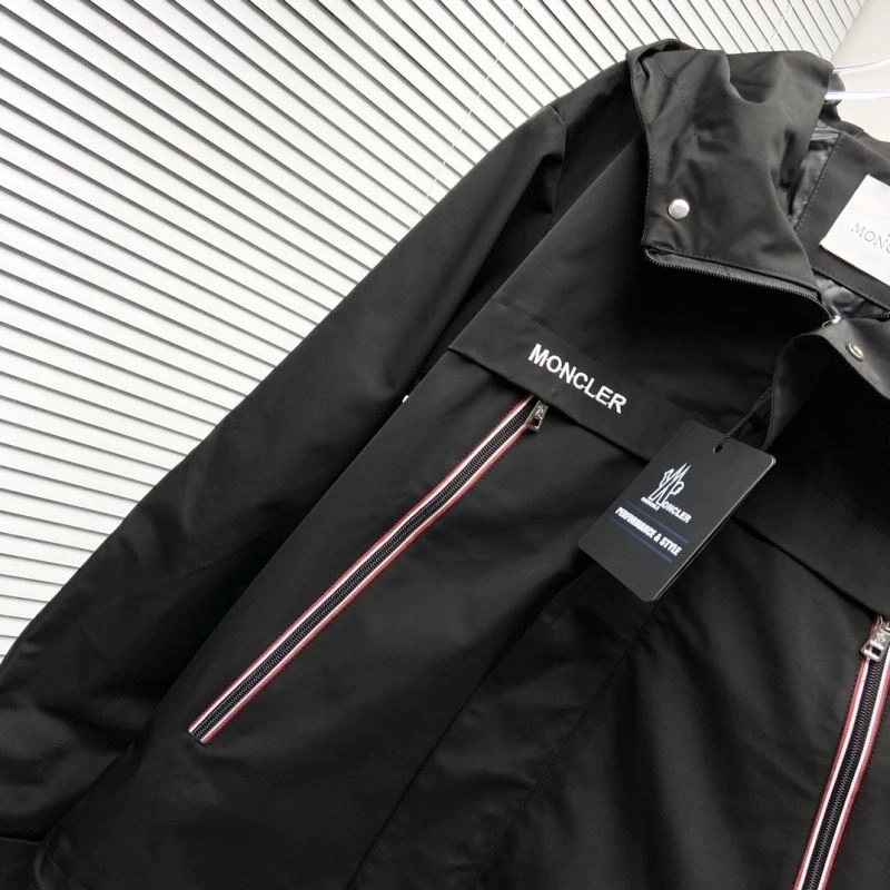 Moncler Outwear ModernLook 142114