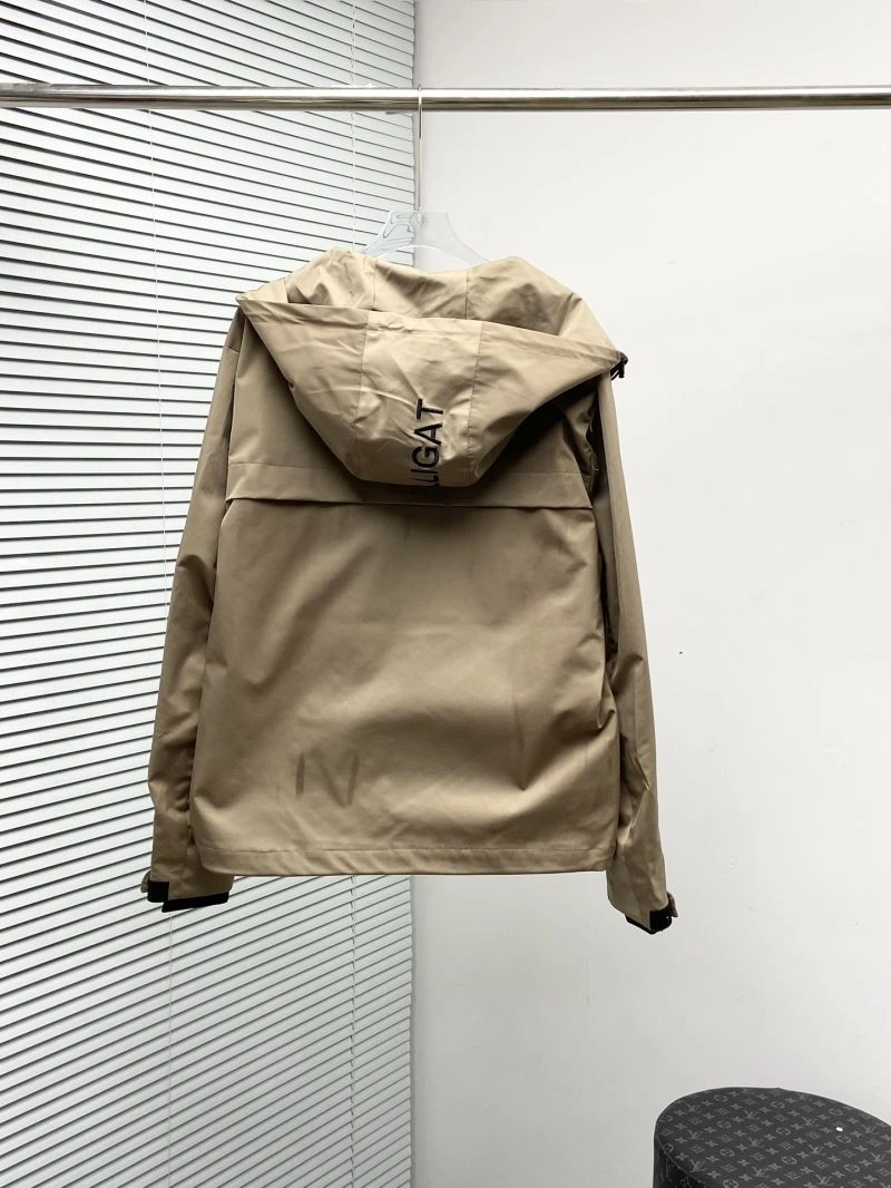 Tailored Moncler Outwear 142113