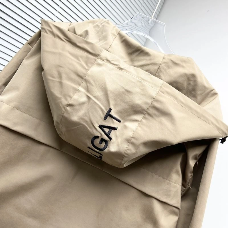 Tailored Moncler Outwear 142113