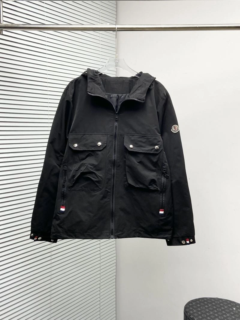 SmoothTexture Moncler Outwear 142112