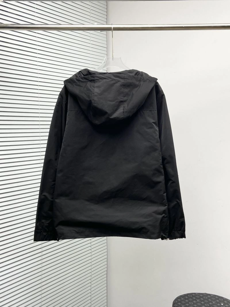 SmoothTexture Moncler Outwear 142112