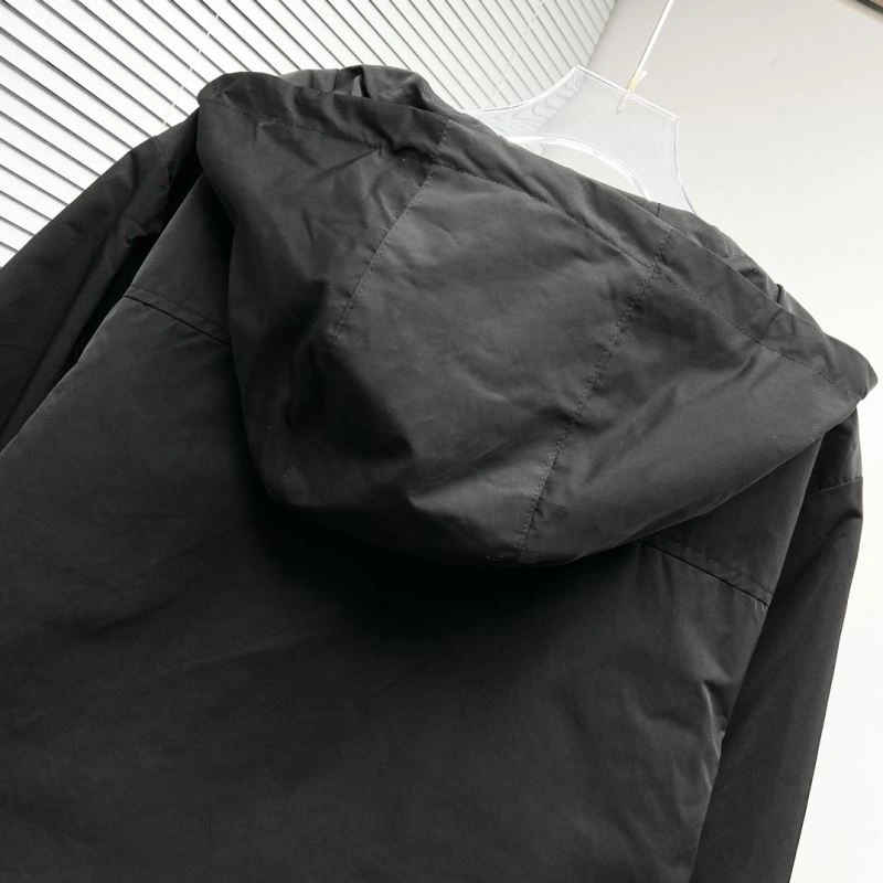 SmoothTexture Moncler Outwear 142112