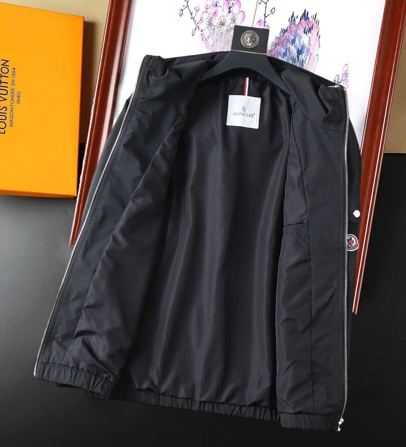 GoodFit Moncler Outwear 142105