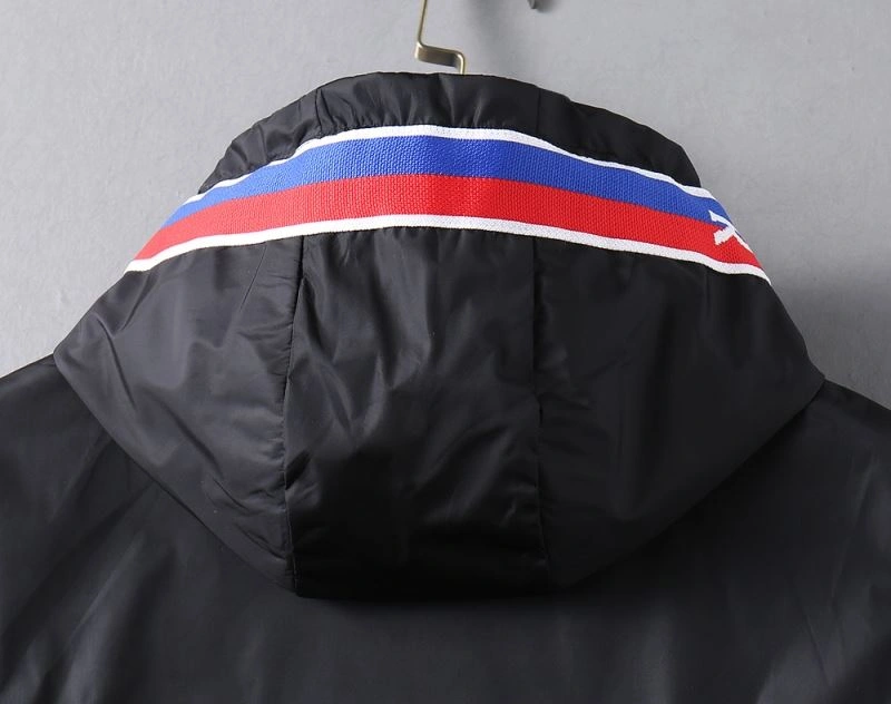 Effortless Moncler Outwear 142107