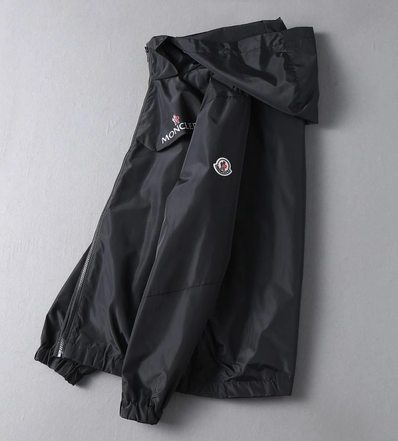 Moncler Outwear Contemporary 142106