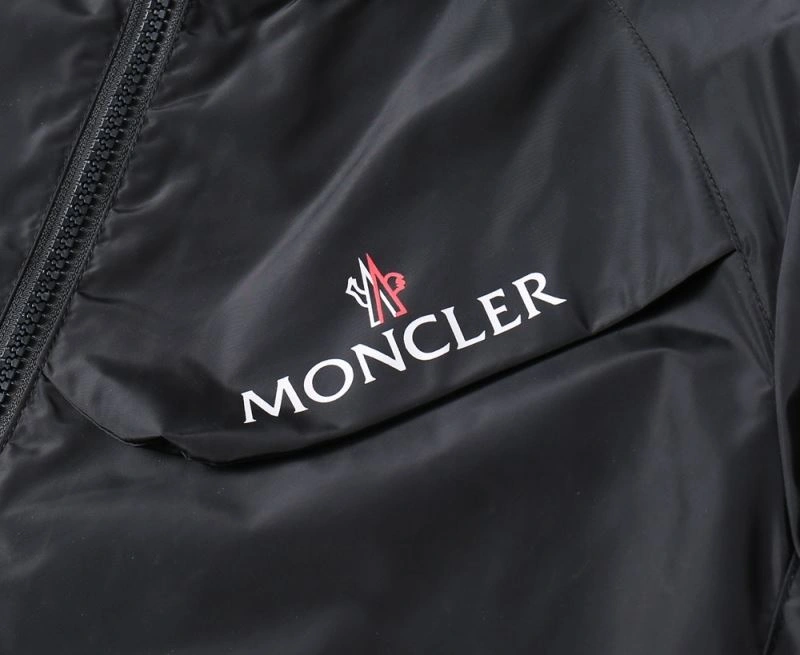 Moncler Outwear Contemporary 142106