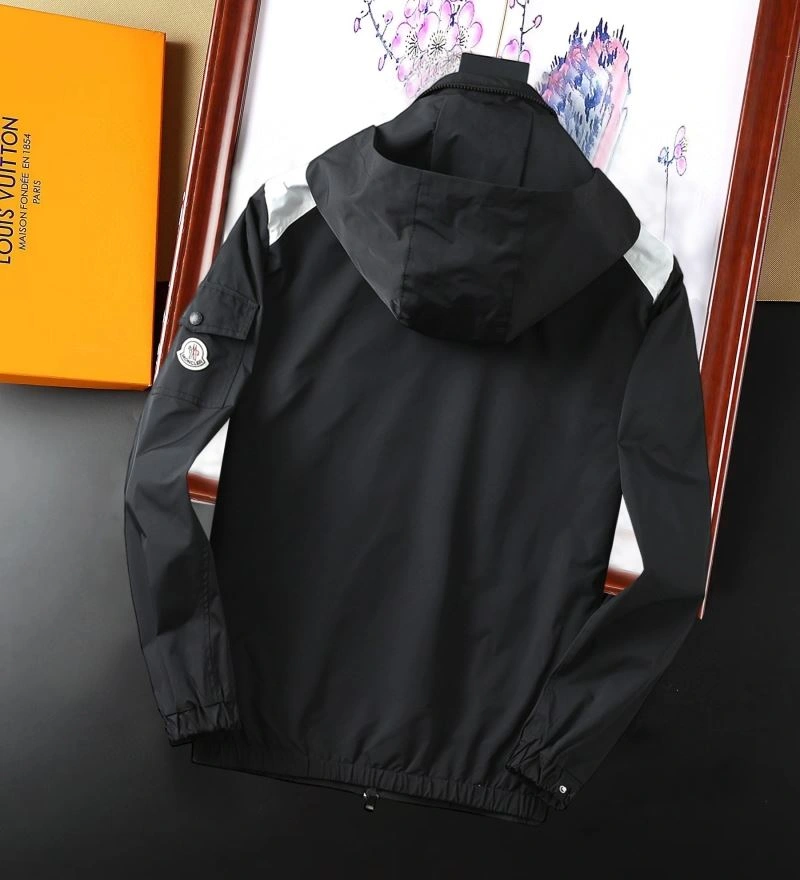 Moncler Outwear Supportive 142102