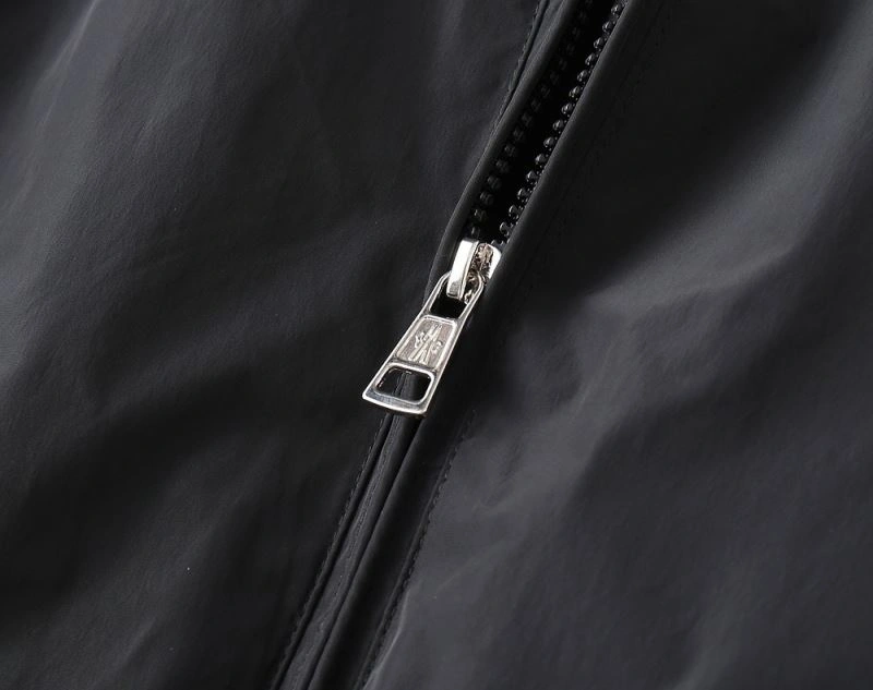 Moncler Outwear Timeless 142099