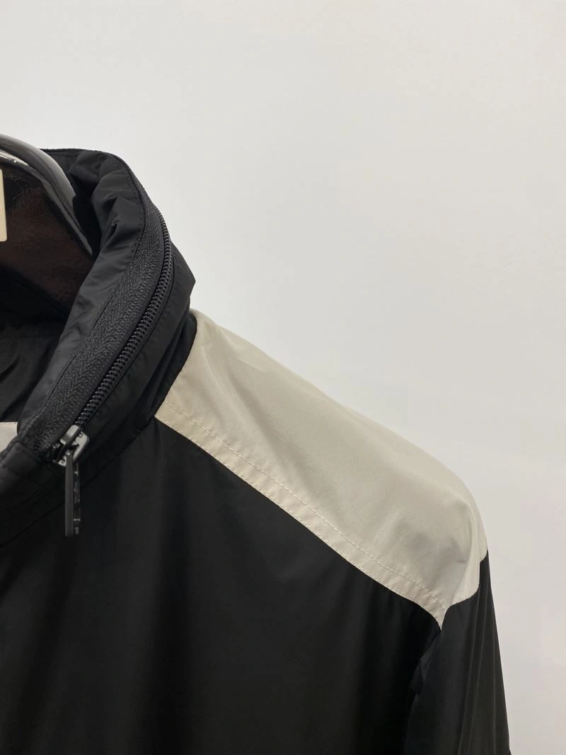 Moncler Outwear EasyCare 142094
