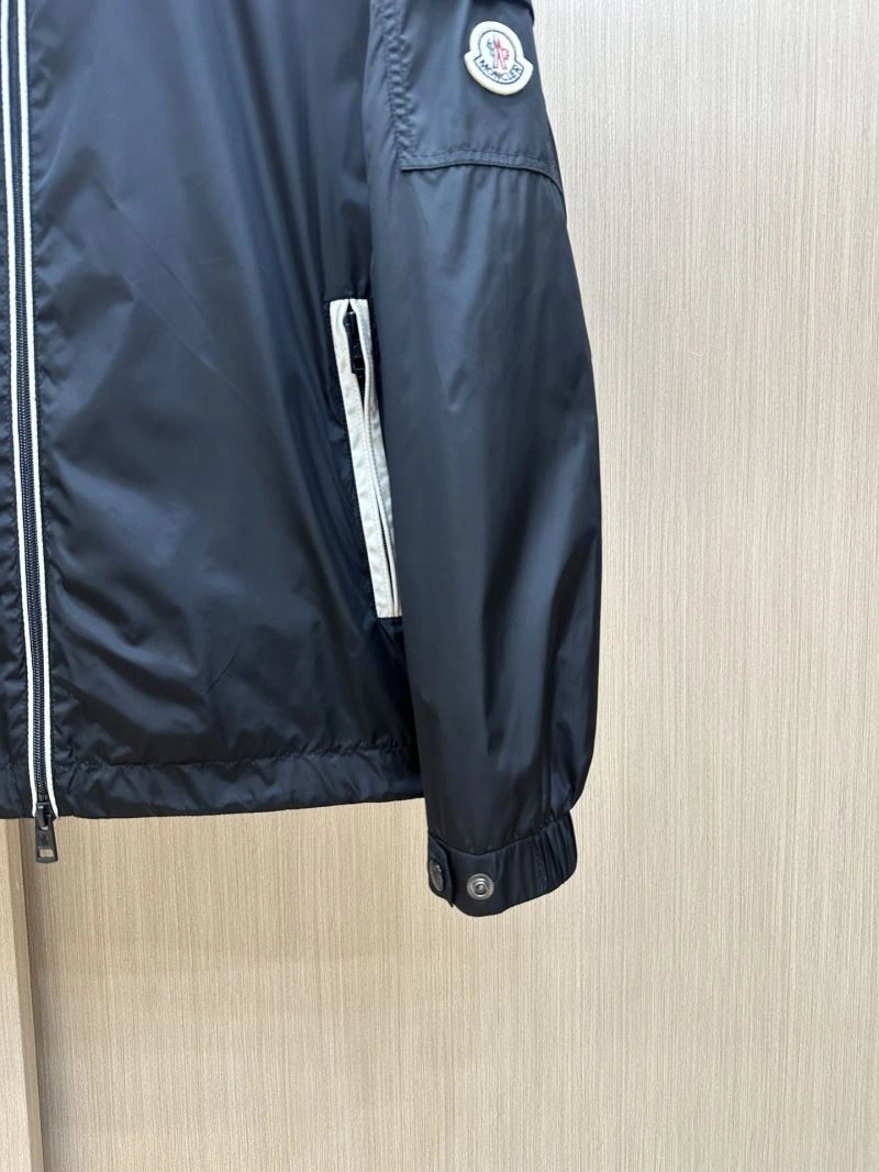Sophisticated Moncler Outwear 142097