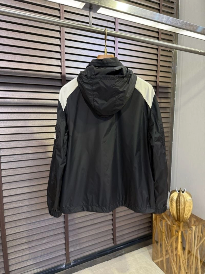 Moncler Outwear RelaxedFit 142103