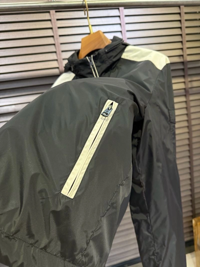 Moncler Outwear RelaxedFit 142103
