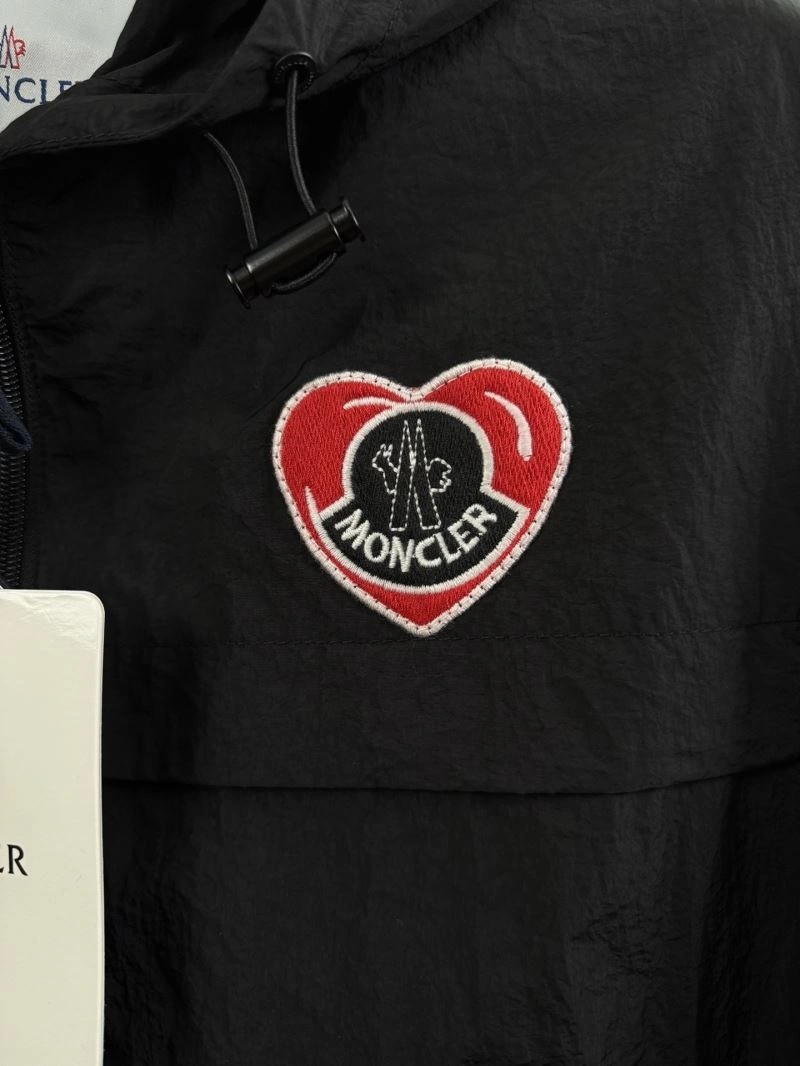 Moncler Outwear Cozy 142095