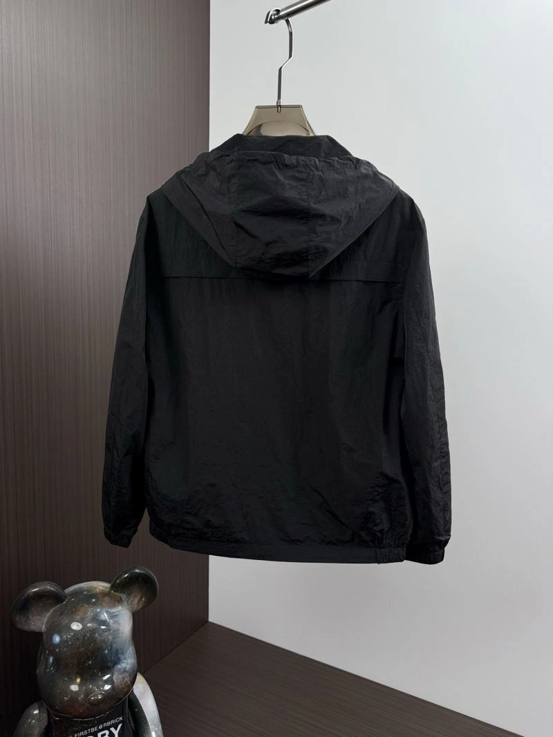 Moncler Outwear Cozy 142095