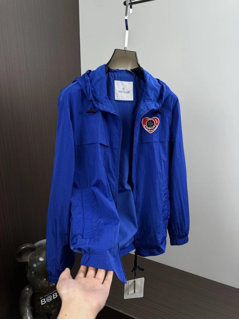 Moncler Outwear Cozy 142095