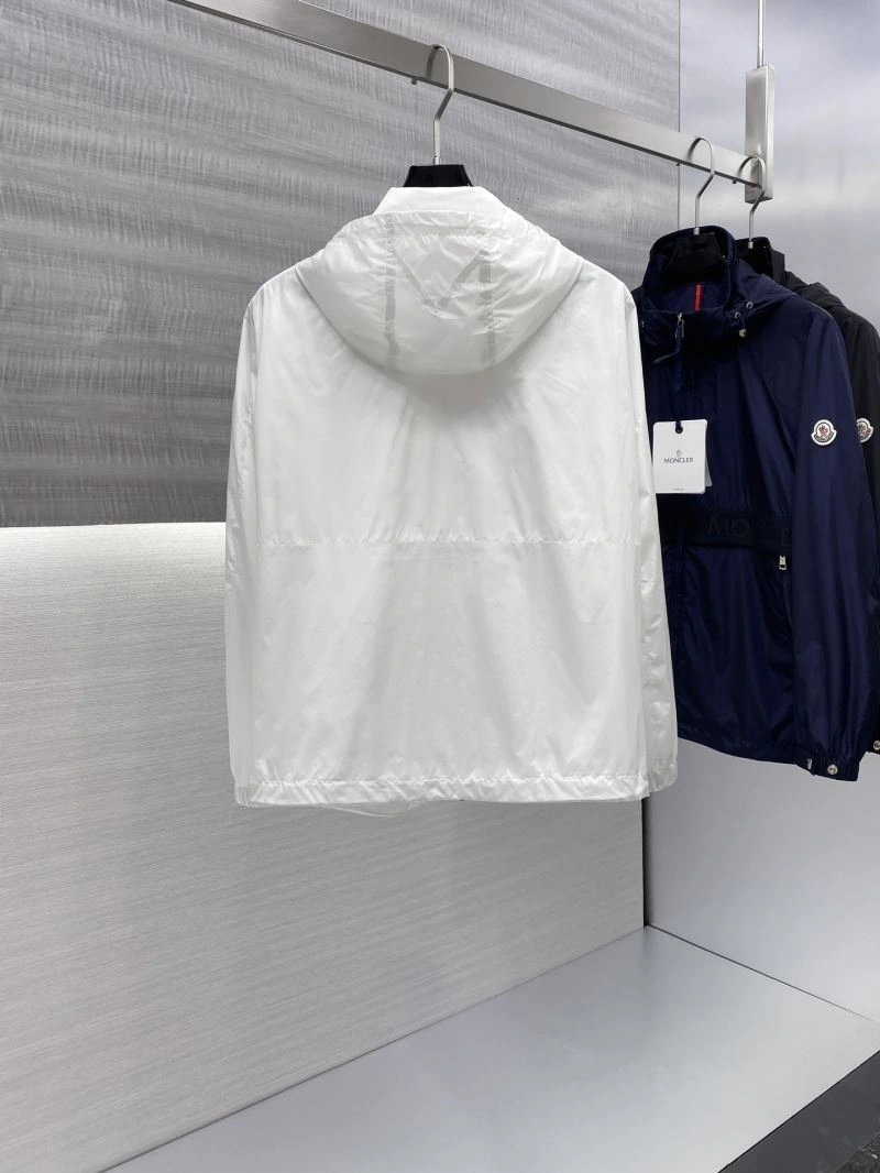 Moncler Outwear MultiPurpose 142101