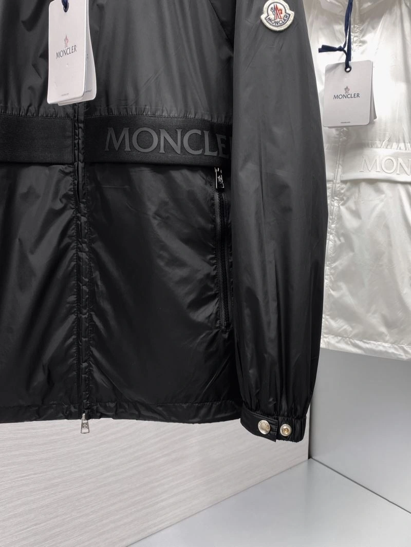 Moncler Outwear Unisex 142096