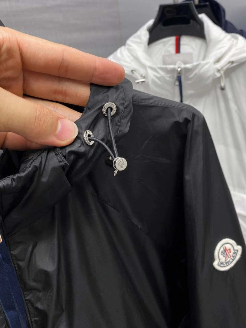 Moncler Outwear Unisex 142096