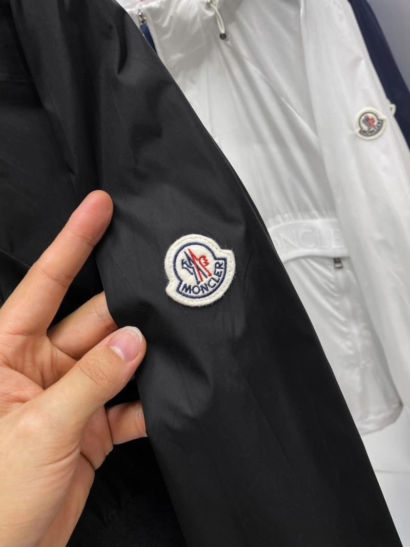 Moncler Outwear Unisex 142096